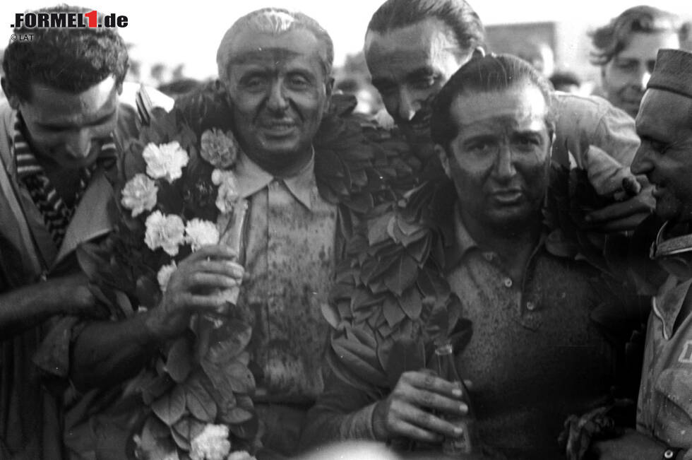 Foto zur News: Während des zweiten Weltkriegs gründete Alberto Ascari eine Familie und betrieb in seiner Heimatstadt Mailand eine Autowerkstatt. Dort lernte er auch den neun Jahre älteren Rennfahrer Luigi Villoresi kennen, mit dem Ascari später eine enge Freundschaft verband.