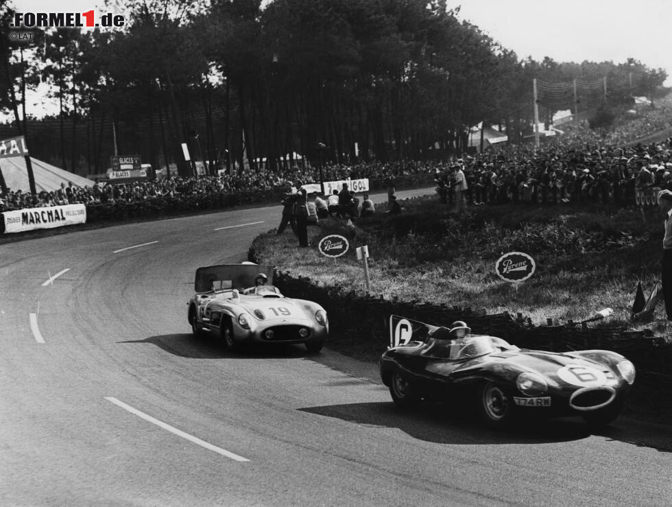 Foto zur News: Die 24 Stunden von Le Mans bleiben ein weißer Fleck in der Karriere Fangios. Vier Mal tritt er beim Langstrecken-Klassiker in Frankreich an, doch die Zielflagge sieht er kein einziges Mal.