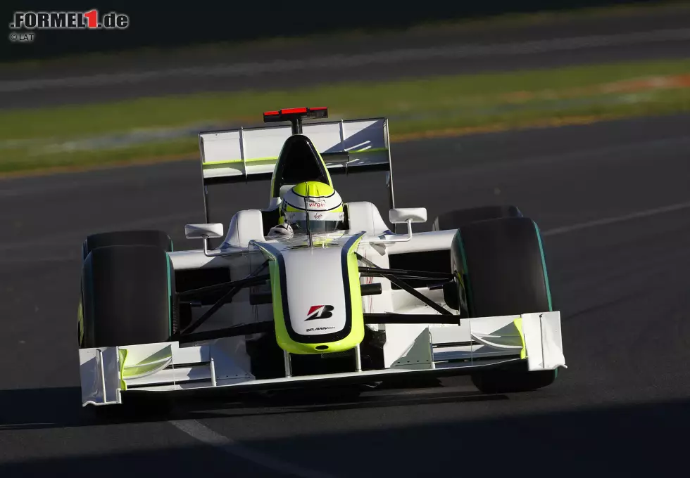 Platz 1 - Brawn: Das Team trat unter diesem Namen nur eine Saison lang in der Formel 1 an, nachdem Teamchef Ross Brawn das am Boden liegende Werksteam von Honda nach dem Rückzug des japanischen Herstellers übernommen hatte. Foto zur News: Platz 1 - Brawn: Das Team trat unter diesem Namen nur eine Saison lang in der Formel 1 an, nachdem Teamchef Ross Brawn das am Boden liegende Werksteam von Honda nach dem Rückzug des japanischen Herstellers übernommen hatte.