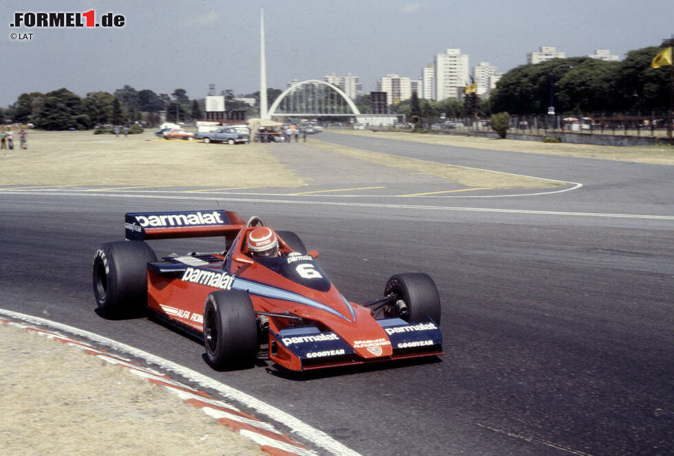 Foto zur News: #10 Nelson Piquet (Brabham): Nelson Piquet absolvierte 1978 sein erstes Rennen für Brabham. Dem Team sollte er anschließend unglaubliche acht Jahre die Treue halten, in denen er zweimal den WM-Titel gewinnen konnte. 1986 verabschiedete sich der Brasilianer in Richtung Williams, wo er sich ein Jahr später noch ein drittes und letztes Mal die Krone aufsetzen konnte.