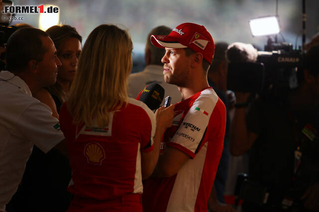 Foto zur News: Der erste Verlierer des letzten Formel-1-Wochenendes heißt Sebastian Vettel. Weil er in Q1 schon vom Gas geht, obwohl seine Zeit nicht ausreicht, scheidet er im ersten Segment des Qualifyings aus. Technikchef James Allison nimmt das Malheur auf seine Kappe: "Es war komplett meine Schuld, ein lächerlicher Fehler." Für Vettel in Abu Dhabi nichts Neues: In den vergangenen vier Jahren war er in der Startaufstellung nur ein einziges Mal besser als 15. (2013).