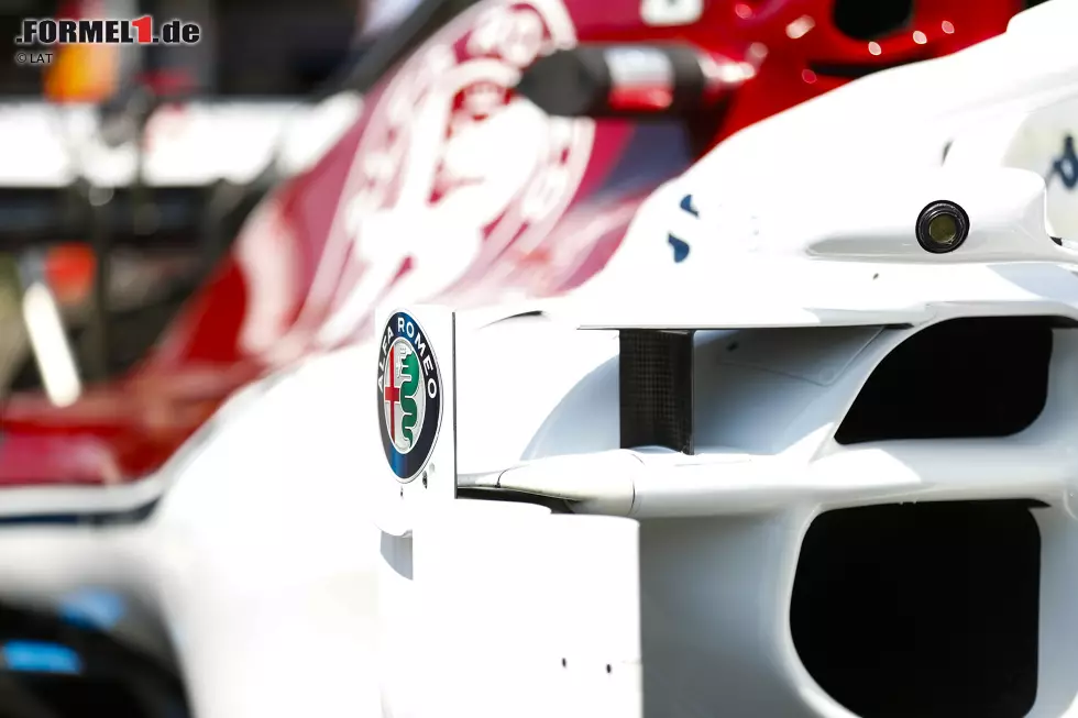 2019: Alfa Romeo kehrt nach 34 Jahren Abstinenz als eigenes Team in die Formel 1 zurück. Dafür verschwindet der Name Sauber nach 26 Jahren. Foto zur News: 2019: Alfa Romeo kehrt nach 34 Jahren Abstinenz als eigenes Team in die Formel 1 zurück. Dafür verschwindet der Name Sauber nach 26 Jahren.