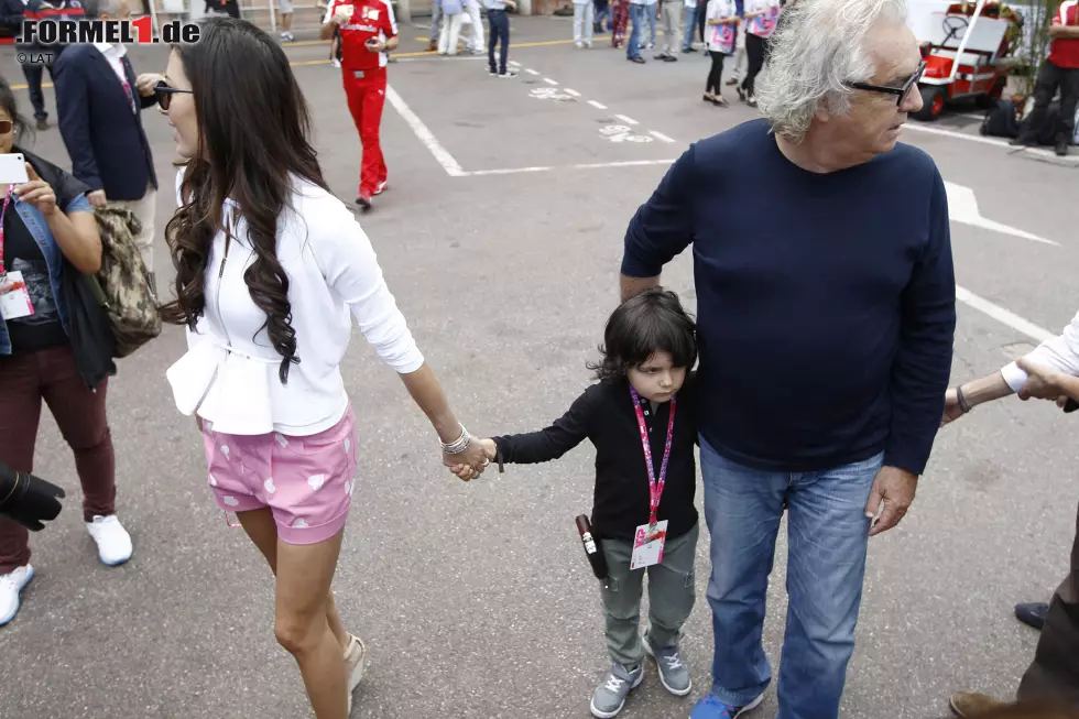Supermodel Elisabetta Gregoraci mit Ehemann Flavio Briatore und dem gemeinsamen Sohn Falco. Foto zur News: Supermodel Elisabetta Gregoraci mit Ehemann Flavio Briatore und dem gemeinsamen Sohn Falco.