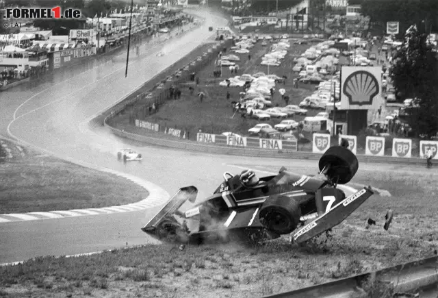 Foto zur News: 1980 gewinnt Stefan Bellof die deutsche Kart-Meisterschaft, anschließend überzeugt er in den Nachwuchsserien Formel Ford, Formel Super V und Formel 3. 1982 holt ihn Willy Maurer in sein Formel-2-Team. Bellof gewinnt auf Anhieb zwei Rennen. Auch im Folgejahr tritt er im von Gustav Brunner entworfenen Maurer-BMW in der Formel 2 an - und macht bei einem Unfall in Spa-Francorchamps mit jenen Barrieren erste Bekanntschaft, die ihn drei Jahre später das Leben kosten werden.