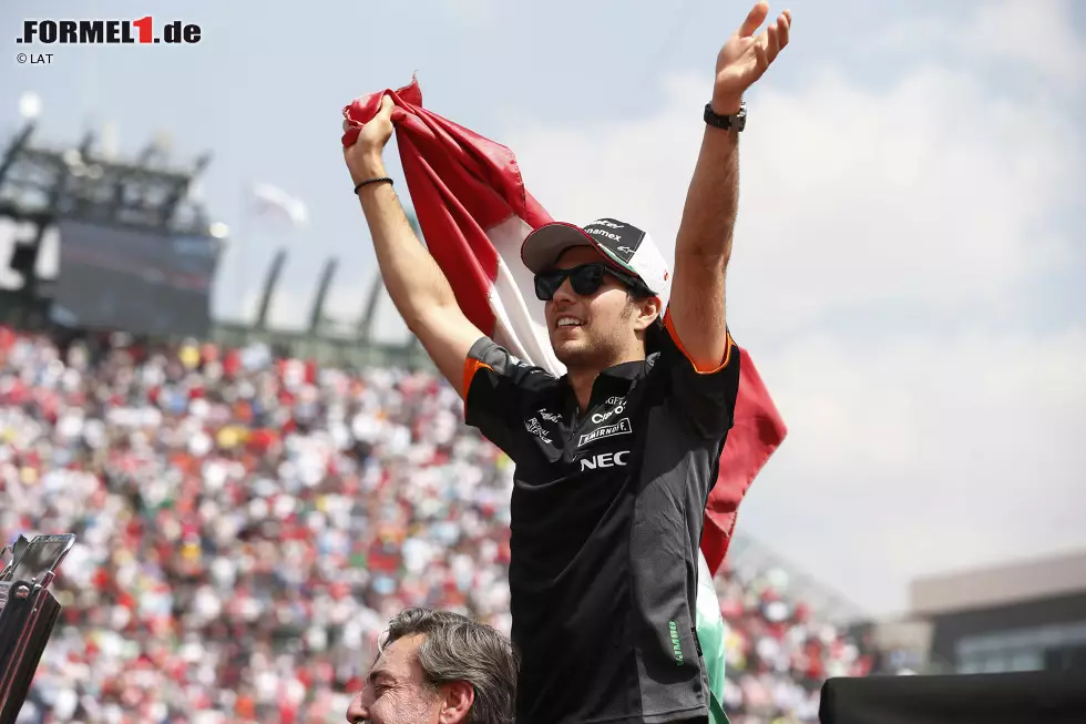 Sergio Perez (WM-9. mit 78 Punkten), König von Mexiko: Mit dem Selbstvertrauen des dritten Platzes von Sotschi kommt "Checo" zum Heimspiel, wo er als umjubelter Superstar des schönsten Formel-1-Festes seit Jahren einen der emotionalsten Momente seiner gesamten Karriere erlebt. Dass er dort am Ende Achter wird, hinter Teamkollege Hülkenberg, kann den Gesamteindruck nicht trüben. Foto zur News: Sergio Perez (WM-9. mit 78 Punkten), König von Mexiko: Mit dem Selbstvertrauen des dritten Platzes von Sotschi kommt "Checo" zum Heimspiel, wo er als umjubelter Superstar des schönsten Formel-1-Festes seit Jahren einen der emotionalsten Momente seiner gesamten Karriere erlebt. Dass er dort am Ende Achter wird, hinter Teamkollege Hülkenberg, kann den Gesamteindruck nicht trüben.