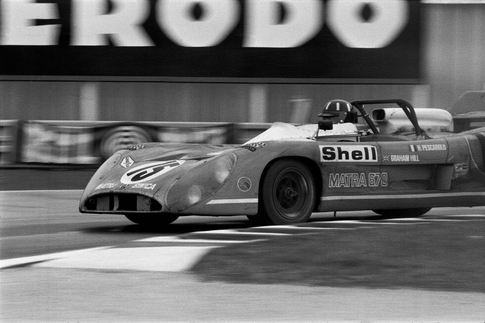 Foto zur News: Hill ist bis heute der einzige Fahrer, der die drei prestigeträchtigsten Rennen des Motorsports - den Grand Prix von Monaco, das Indianapolis 500 und die 24 Stunden von Le Mans - gewinnen kann. An der Sarthe triumphiert er 1972 zusammen mit Henri Pescarolo am Steuer eines Matra MS670.