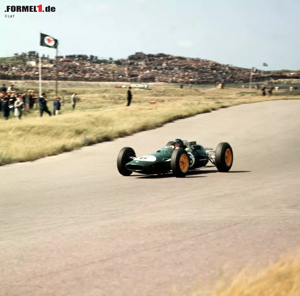 Foto zur News: #9 Jim Clark 1963: Mit dem Lotus-Climax 25 gelingen dem Schotten im Jahr seines ersten WM-Titels bei zehn Rennen sieben Pole-Positions: 70 Prozent.