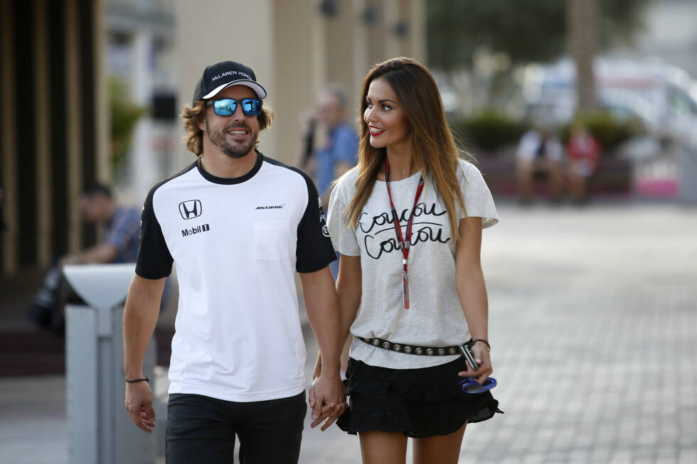 Foto zur News: Auch Fernando Alonso kommt mit (höchst attraktiver) weiblicher Entourage: Seine Freundin Lara Alvarez, ein spanischer TV-Star, war vor dem Formel-1-Fahrer mit Real-Madrid-Verteidiger Sergio Ramos liiert.