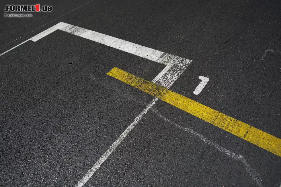 Foto zur News: 15 von 35 Rennen auf dem Circuit Gilles Villeneuve wurden von der Pole-Position aus gewonnen. Obwohl es heißt, dass man auf der Strecke gut überholen kann, wurde das Rennen noch nie von jemandem gewonnen, der außerhalb der ersten Zehn gestartet ist. Jacques Lafitte hält darin den Rekord, 1981 gewann er mit Ligier von Startplatz zehn.