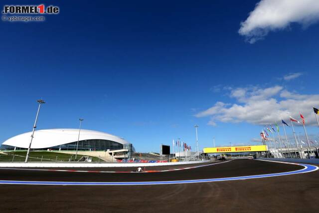 Foto zur News: Mit 5.848 Kilometern Länge ist das Sochi Autodrom einer der längsten Kurse des aktuellen Kalanders. Nur Spa (7.004 km) und Silverstone (5.891 km) sind länger.