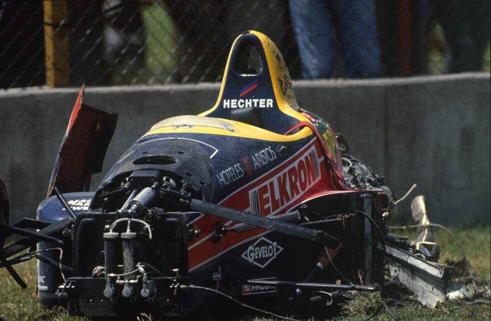 Foto zur News: 1988 erweist sich die Peraltada ein weiteres Mal als Mahnmal für die Gefahr. Philippe Alliot kommt am Ausgang der Kurve auf den Randstein. Der Lola-Ford des Franzosen biegt nach rechts ab, schlägt in die Boxenmauer ein und überschlägt sich anschließend auf der Start/Ziel-Gerade. Wie durch ein Wunder kommt Alliot mit dem Schrecken davon und beendet das Rennen tags darauf auf Platz 13. Den Sieg holt sich Alain Prost, weil sich sein von der Pole-Position gestarteter McLaren-Teamkollege Ayrton Senna mit einem zu früh öffnenden Überdruckventil seines Honda-V6-Turbo herumschlägt. Platz drei geht an Gerhard Berger (Ferrari).
