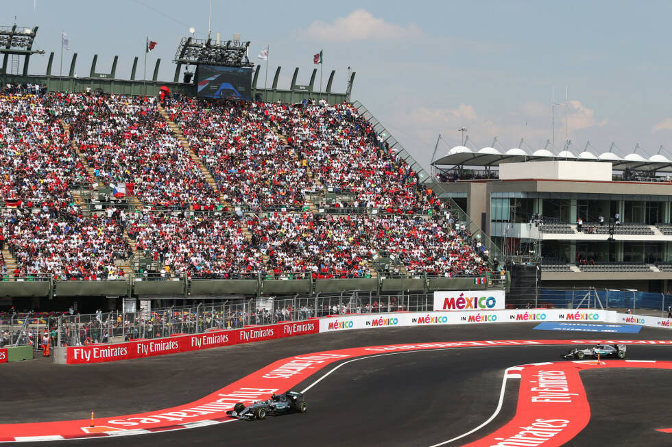 Foto zur News: 2015 feiert die Formel 1 in Mexiko ein Comeback, das zur rauschenden Fiesta wird: Nico Rosberg kann 2015 nicht mehr Weltmeister werden, gewinnt aber das Rennen und setzt zu einer Siegesserie an, die weit in die Saison 2016 hinein reicht und schließlich als Grundstein zu seinem WM-Titel dient.