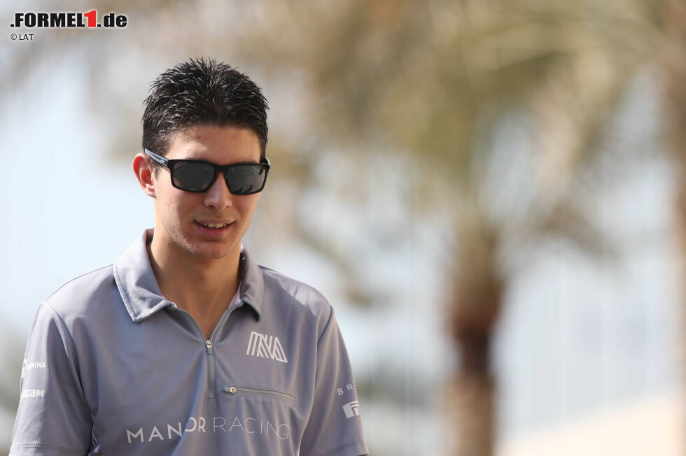 #10: Esteban Ocon. Manchmal geht es schneller als erwartet. Eigentlich soll der Franzose 2016 die komplette DTM-Saison absolvieren, doch weil Rio Haryanto sein Cockpit bei Manor Mitte der Saison nicht mehr finanzieren kann, zieht Mercedes seinen Juniorpiloten in die Formel 1 hoch. Alter beim ersten Start in Spa: 19 Jahre und 346 Tage. #10: Esteban Ocon. Manchmal geht es schneller als erwartet. Eigentlich soll der Franzose 2016 die komplette DTM-Saison absolvieren, doch weil Rio Haryanto sein Cockpit bei Manor Mitte der Saison nicht mehr finanzieren kann, zieht Mercedes seinen Juniorpiloten in die Formel 1 hoch. Alter beim ersten Start in Spa: 19 Jahre und 346 Tage.