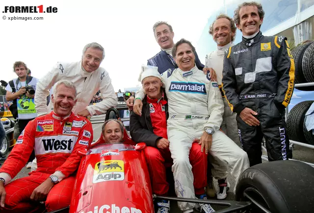 Foto zur News: Wenn Spielberg die Legenden ruft, dann kommen sie: Christian Danner, Riccardo Patrese, Gerhard Berger, Niki Lauda, Jean Alesi, Nelson Piquet, Pierluigi Martini und Alain Prost sprangen in die Zeitmaschine und fuhren auf dem Red-Bull-Ring nochmals die Autos, die ihnen einst zu Ruhm und Ehre verhalfen - oder für Frust und Misserfolg sorgten.