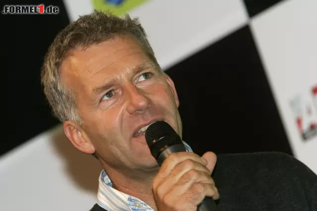 Für 'RTL' gibt Christian Danner seit vielen Jahren seine Einschätzungen ab. Der Bayer ist in der Formel 1 in 24 Grands Prix gestartet, aber leider ohne große Erfolge. Foto zur News: Für 'RTL' gibt Christian Danner seit vielen Jahren seine Einschätzungen ab. Der Bayer ist in der Formel 1 in 24 Grands Prix gestartet, aber leider ohne große Erfolge.