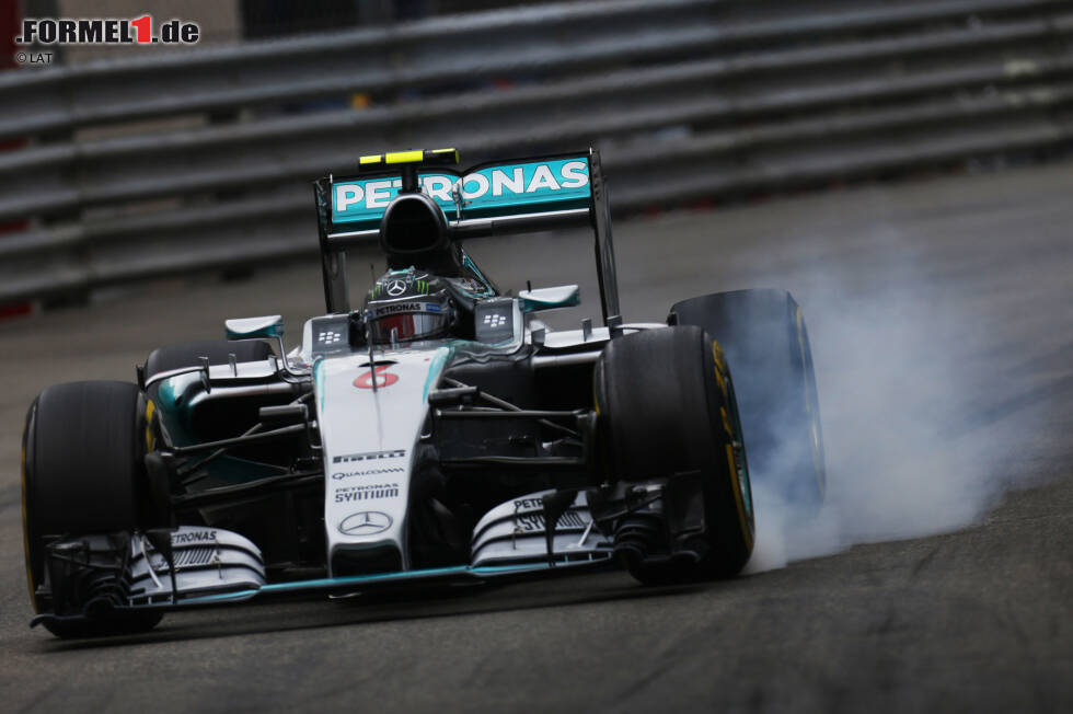 Foto zur News: Die Entscheidung im Qualifying: Rosberg, bis dahin voll konkurrenzfähig, verbremst sich am Ende von Q2 und zu Beginn von Q3 bei Sainte Devote und verliert so die mögliche Pole-Position an Hamilton.