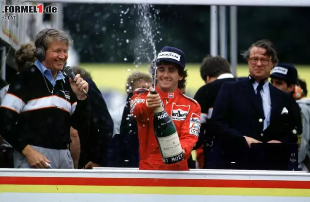 Schon im Jahr darauf wiederholt Prost das Kunststück, damals gestaltet sich das Saisonfinale allerdings deutlich spannender. Dauerpechvogel Nigel Mansell macht in Adelaide ein Reifenschaden einen Strich durch die Rechnung, der Titelverteidiger nutzt die Gunst der Stunde, gewinnt das Rennen und ist erneut Champion. Foto zur News: Schon im Jahr darauf wiederholt Prost das Kunststück, damals gestaltet sich das Saisonfinale allerdings deutlich spannender. Dauerpechvogel Nigel Mansell macht in Adelaide ein Reifenschaden einen Strich durch die Rechnung, der Titelverteidiger nutzt die Gunst der Stunde, gewinnt das Rennen und ist erneut Champion.