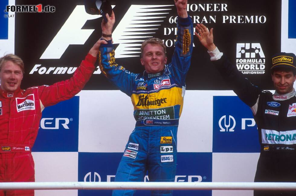Foto zur News: Heinz-Harald Frentzen (64 Grands Prix und 42 WM-Punkte im Zeitraum 1994 bis 1996 und 2002 bis 2003): &quot;Als langjähriger Sauber-Fahrer durfte ich natürlich viele Highlights miterleben. Mein schönster Moment war jedoch definitiv der dritte Platz im Monza-Rennen 1995 hinter Johnny (Herbert) und Mika (Häkkinen). Für das Sauber-Team und auch für mich war es der erste Podiumsplatz in der Formel 1. Diesen Meilenstein feierten wir wie einen Grand-Prix-Triumph. Ich erinnere mich noch sehr genau. In Feierlaune flossen im ganzen Team die Freudentränen und natürlich noch viel mehr der Champagner. Das ging mir ganz schön an die Gefühle, alles war sehr emotional - ein grandioser, begeisternder Moment, den man nie vergisst. Umso mehr tut es mir leid, dass ich beim 400. Rennen in Austin nicht dabei sein kann. Ich wünsche dem Team aber ganz viel Erfolg!&quot;