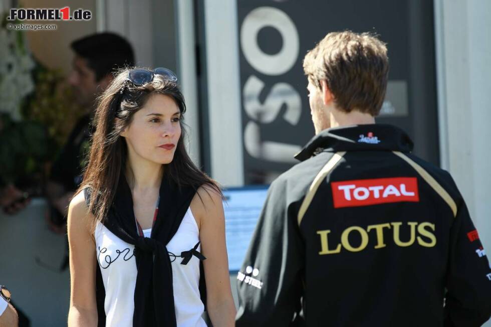 Foto zur News: Bereits am 29. Juli 2013 brachte Romain Grosjeans Ehefrau Marion Sohn Sacha zur Welt, was der Franzose, ganz im Gegensatz zu Vettel, stolz via Twitter verkündete. Mittlerweile ist auch ein Geschwisterchen unterwegs.