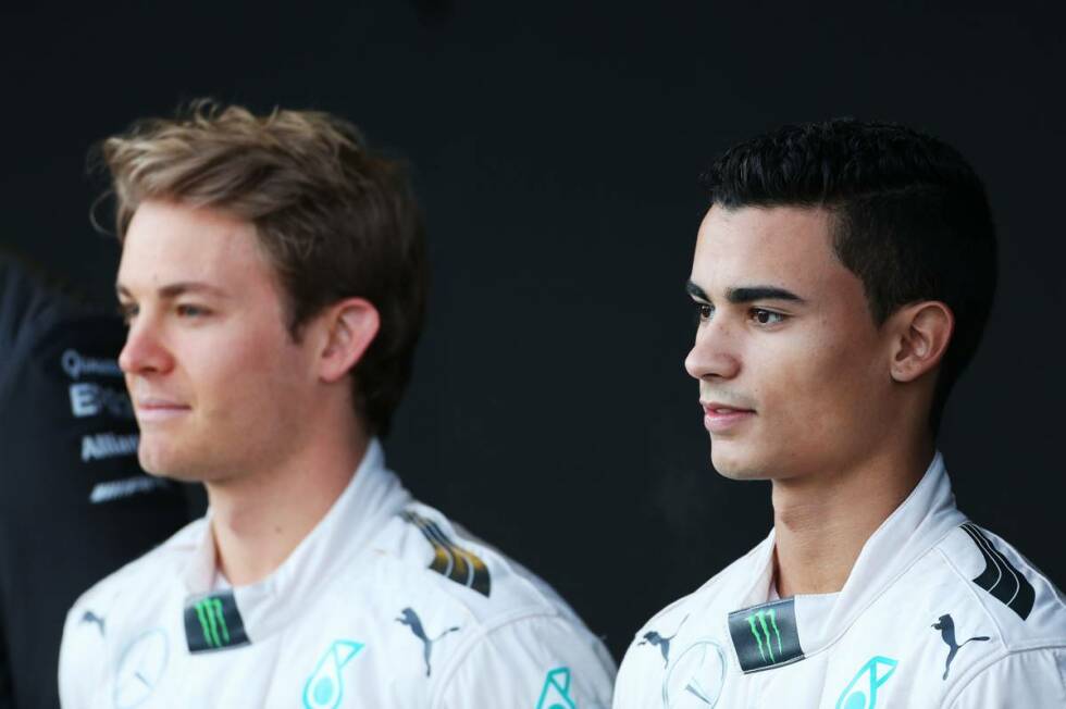 Foto zur News: Im Herbst 2014 dann die Beförderung zum Testfahrer: Im Rahmen des Singapur-Grand-Prix gab Mercedes bekannt, dass Wehrlein künftig der dritte Mann hinter Lewis Hamilton und Nico Rosberg sein wird.