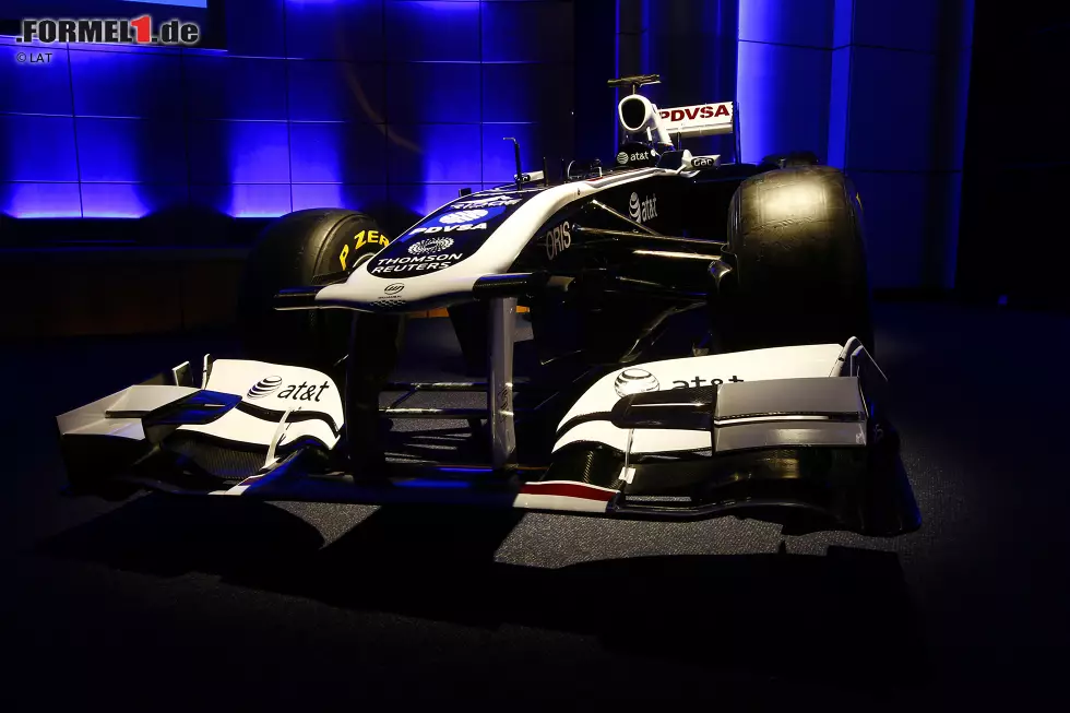 2011: Mit neuem Farbschema, das an die erfolgreichen 1990er-Jahre erinnert - so fährt Williams mit dem FW33 in der Formel 1. Am Steuer ein südamerikanisches Duo: Rubens Barrichello und Pastor Maldonado. Es ist das letzte von zwei Jahren mit Cosworth-Motoren. Foto zur News: 2011: Mit neuem Farbschema, das an die erfolgreichen 1990er-Jahre erinnert - so fährt Williams mit dem FW33 in der Formel 1. Am Steuer ein südamerikanisches Duo: Rubens Barrichello und Pastor Maldonado. Es ist das letzte von zwei Jahren mit Cosworth-Motoren.