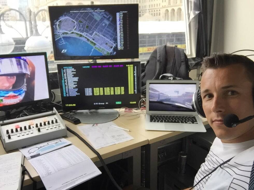 Foto zur News: Ein bekanntes Gesicht: Christian Klien hat das Cockpit schon längst gegen das ORF-Mikrofon eingetauscht und fungiert an der Seite von Ernst Hausleitner als Experte. Alex Wurz hatte an diesem Wochenende eine gute Ausrede parat, er war in Le Mans vor Ort.