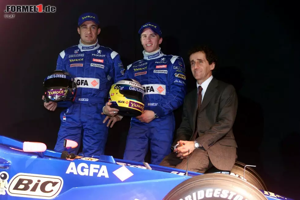 Von der Formel 1 kommt der Franzose allerdings nicht ganz weg. Prost gründet später sein eigenes Team, ist aber als Teamchef deutlich erfolgloser als als Fahrer. Foto zur News: Von der Formel 1 kommt der Franzose allerdings nicht ganz weg. Prost gründet später sein eigenes Team, ist aber als Teamchef deutlich erfolgloser als als Fahrer.