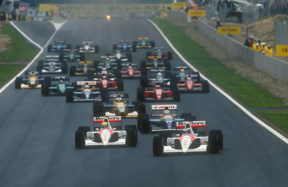 Foto zur News: Zum 26. Mal in Folge findet der Grand Prix von Spanien auf dem Circuit de Barcelona-Catalunya statt. Zum ersten Mal wurde das Rennen 1991 dort ausgetragen, als die Strecke gerade erst neu gebaut worden war. Seitdem fand der Grand Prix von Spanien in jedem Jahr dort statt.