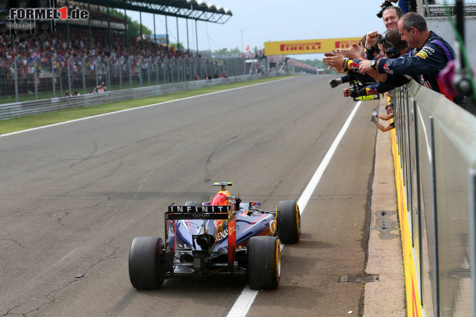 Foto zur News: An diesem Wochenende treten sechs ehemalige Ungarn-Gewinner an. Neben Hamilton und Button haben Fernando Alonso, Kimi Räikkönen, Sebastian Vettel und Daniel Ricciardo alle schon einmal gewonnen.