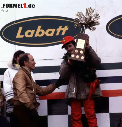 Hamiltons Sieg im Jahr 2007 war sein erster überhaupt in der Formel 1. Fünf weitere Fahrer haben ihren ersten Grand-Prix-Erfolg in Kanada gefeiert: Gilles Villeneuve bei der Montreal-Eröffnung 1978, Thierry Boutsen 1989, Jean Alesi 1995, Robert Kubica 2009 und Daniel Ricciardo 2014. Foto zur News: Hamiltons Sieg im Jahr 2007 war sein erster überhaupt in der Formel 1. Fünf weitere Fahrer haben ihren ersten Grand-Prix-Erfolg in Kanada gefeiert: Gilles Villeneuve bei der Montreal-Eröffnung 1978, Thierry Boutsen 1989, Jean Alesi 1995, Robert Kubica 2009 und Daniel Ricciardo 2014.