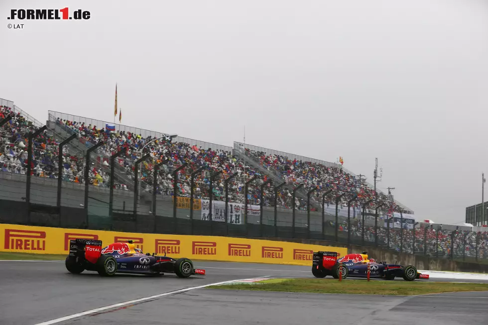 Die 31 Rennsiege in Japan verteilen sich auf fünf verschiedene Motorenhersteller. Renault führt die Rangliste mit zehn Siegen an, die auf Williams (1992, 1994, 1996), Benetton (1995) Red Bull (2009-10, 2012-13) und das eigene Werksteam (2006, 2008) entfallen. Foto zur News: Die 31 Rennsiege in Japan verteilen sich auf fünf verschiedene Motorenhersteller. Renault führt die Rangliste mit zehn Siegen an, die auf Williams (1992, 1994, 1996), Benetton (1995) Red Bull (2009-10, 2012-13) und das eigene Werksteam (2006, 2008) entfallen.