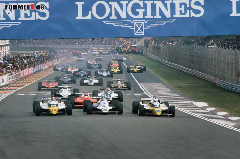 Foto zur News: In Monza wurden 65 der bisher 66 Grands Prix von Italien ausgetragen. Die einzige Ausnahme war 1980, als das Rennen wegen Renovierungsarbeiten nach Imola verlegt wurde. Damals gewann Nelson Piquet auf Brabham.