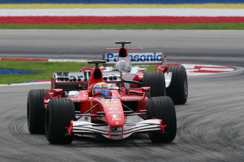 Foto zur News: Grand Prix von Malaysia 2006 - P5: In seinem Debütrennen für Ferrari in Bahrain zeigte sich Massa von seiner &quot;schusseligen Seite&quot;, als er seinen Renner mit einem Dreher wegwarf. Im zweiten Rennen 2006 in Malaysia folgte dann aber eine Show. Gestartet von Rang 21 (wegen Motorenstrafen) wuchtete sich Massa mit konsequenter Fahrt auf P5!