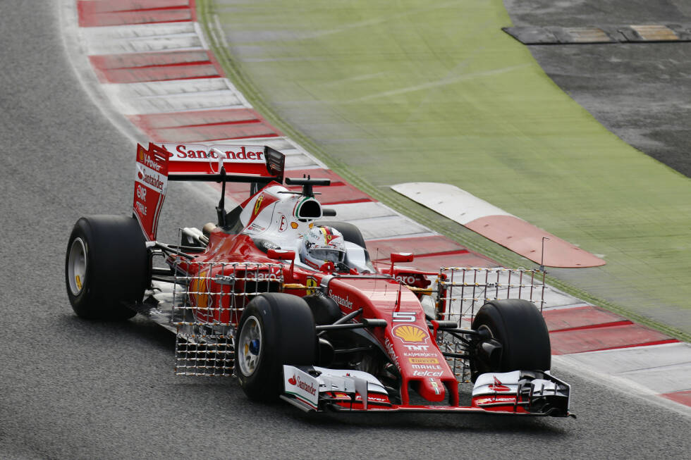 Foto zur News: Der Ferrari SF16-H von Sebastian Vettel und Kimi Räikkönen