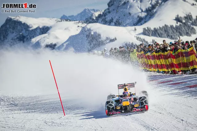 Der jüngste Wahnsinn - und das nicht nur, weil Pilot Max Verstappen erst 18 Jahre alt war, als er 2016 die Hahnenkamm-Abfahrt in Kitzbühel unter die mit Schneeketten umwickelten Reifen nahm. Foto zur News: Der jüngste Wahnsinn - und das nicht nur, weil Pilot Max Verstappen erst 18 Jahre alt war, als er 2016 die Hahnenkamm-Abfahrt in Kitzbühel unter die mit Schneeketten umwickelten Reifen nahm.