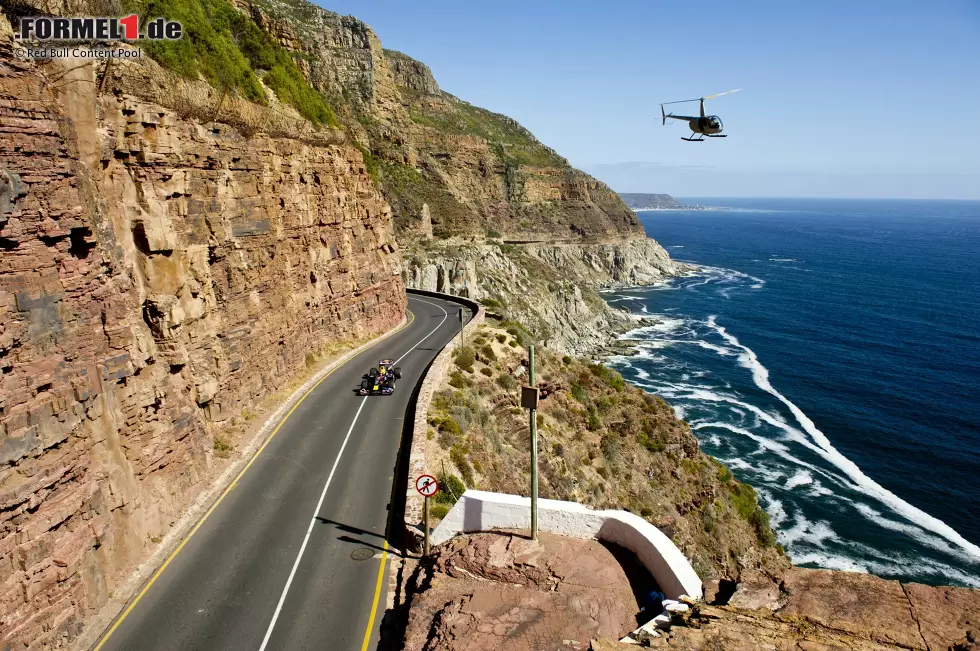 Malerischer kann eine Sonntagsfahrt nicht sein: Rund um Kapstadt und seine Küstenstraßen zeigte Neel Jani 2011, wieso Südafrika eines der beliebtesten Urlaubsziele im europäischen Winter ist. Foto zur News: Malerischer kann eine Sonntagsfahrt nicht sein: Rund um Kapstadt und seine Küstenstraßen zeigte Neel Jani 2011, wieso Südafrika eines der beliebtesten Urlaubsziele im europäischen Winter ist.