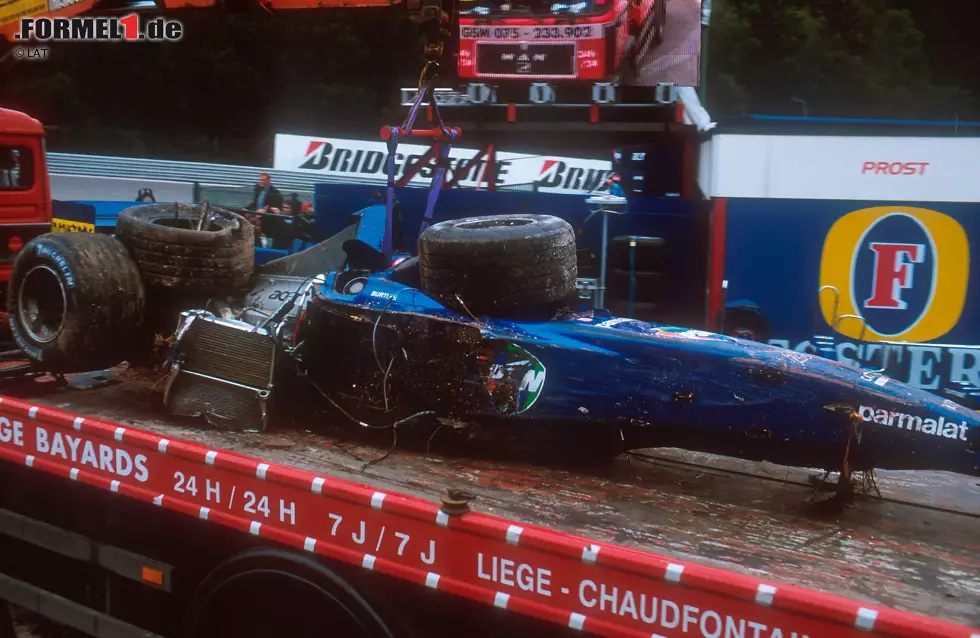 Foto zur News: &quot;Eau Rouge und Raidillon sind legendär, aber sie sind nicht mehr so eine Herausforderung wie früher&quot;, weiß Nico Hülkenberg. Die aktuellen Autos können die Kurve problemlos mit Vollgas durchfahren. Spektakuläre Abflüge gibt es heutzutage nicht mehr.