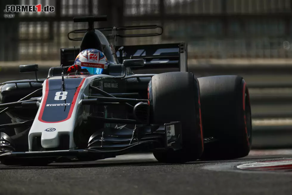 Als Nelson Piquet jun. während der Saison 2009 bei Renault rausfliegt, bekommt der Franzose seine Chance - und nutzt sie zunächst nicht. Erst 2012 kehrt in die Formel 1 zurück, und holt für Lotus in den folgenden Jahren immerhin zehn Podestplätze (u.a. zweimal Zweiter). Ein Sieg ist aber - wie auch ab 2016 beim US-Team Haas - nie drin. Foto zur News: Als Nelson Piquet jun. während der Saison 2009 bei Renault rausfliegt, bekommt der Franzose seine Chance - und nutzt sie zunächst nicht. Erst 2012 kehrt in die Formel 1 zurück, und holt für Lotus in den folgenden Jahren immerhin zehn Podestplätze (u.a. zweimal Zweiter). Ein Sieg ist aber - wie auch ab 2016 beim US-Team Haas - nie drin.