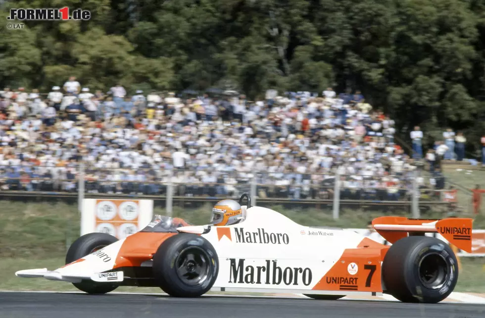 Buenos Aires (Argentinien) 1981: Der von John Barnard konstruierte McLaren MP4/1, hier in Händen von John Watson, ist das erste Kohlefaser-Monocoque der Motorsportgeschichte. Foto zur News: Buenos Aires (Argentinien) 1981: Der von John Barnard konstruierte McLaren MP4/1, hier in Händen von John Watson, ist das erste Kohlefaser-Monocoque der Motorsportgeschichte.