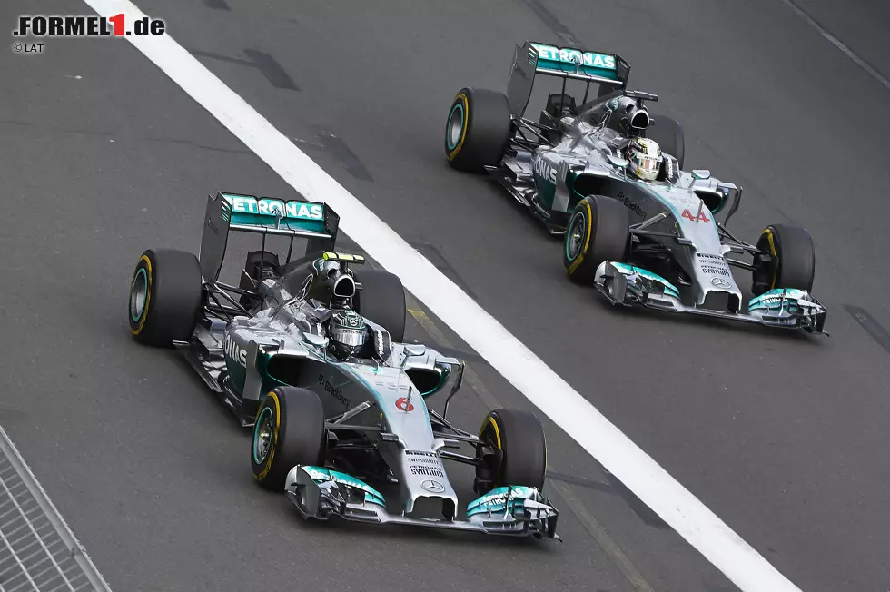 Melbourne (Australien) 2014: Comeback der Turbos in der Formel 1, diesmal mit Hybrid-Power - und Mercedes beginnt seine moderne Erfolgsära der Silberpfeile mit einem Sieg von Nico Rosberg. Foto zur News: Melbourne (Australien) 2014: Comeback der Turbos in der Formel 1, diesmal mit Hybrid-Power - und Mercedes beginnt seine moderne Erfolgsära der Silberpfeile mit einem Sieg von Nico Rosberg.