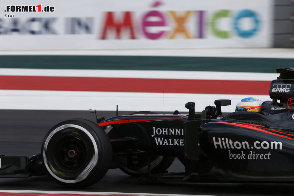 Foto zur News: &quot;Ganz schon kompliziert, das alles in den Griff zu bekommen&quot;, meint McLaren-Star Fernando Alonso. Die dünne Luft macht sich an den Formel-1-Autos auch an anderer Stelle bemerkbar.