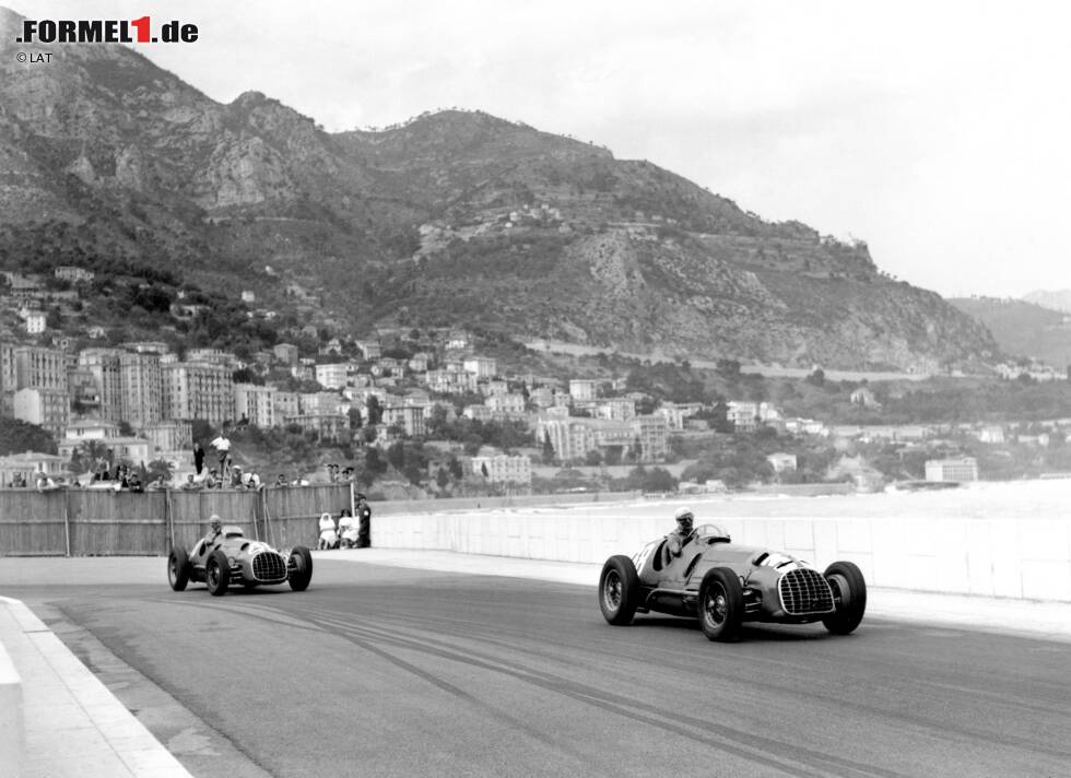 Foto zur News: Die mit &quot;SF&quot; beginnende Modellbezeichnung ist keine wirkliche Tradition im Hause Ferrari. Die Italiener ließen sich immer etwas Neues einfallen. Zum Beispiel &quot;SP333&quot; für einen Le-Mans-Sportwagen, oder ganz einfach 125 (Bild vom Moncao-Grand-Prix 1950) für ein Formel-1-Auto.