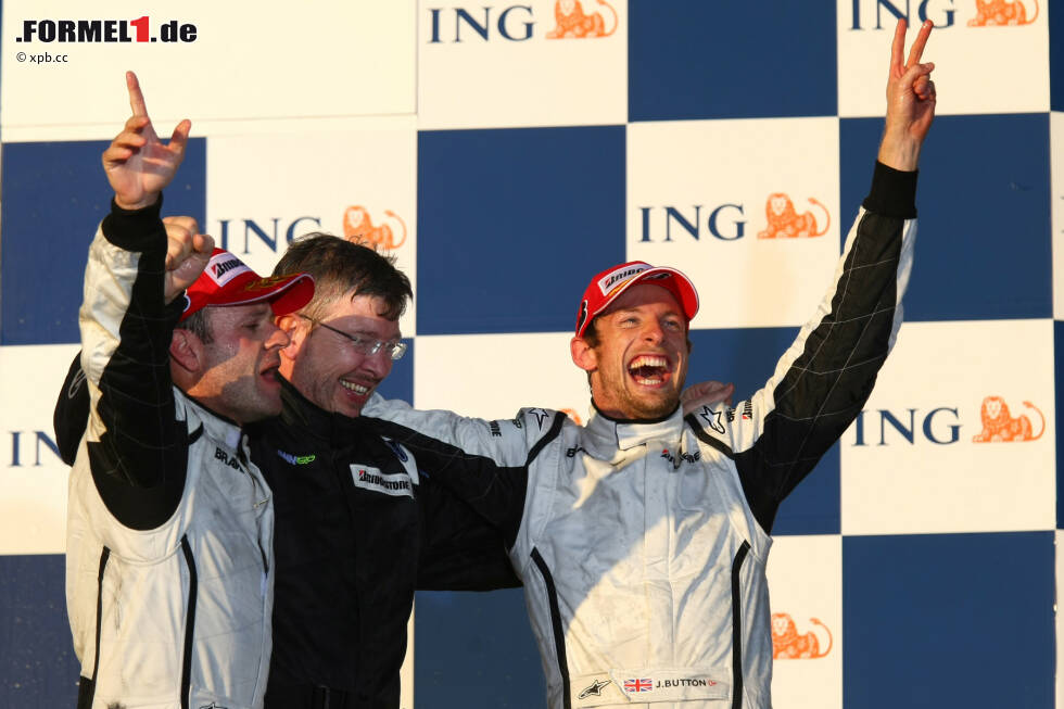 Foto zur News: Nach Schumacher folgt Jenson Button in der Melbourne-Siegerstatistik. Der inzwischen zurückgetretene Champion holte 2009 den Sieg in seinem Weltmeisterjahr (Brawn) und feierte zwei weitere Triumphe in den Jahren 2010 und 2012 (McLaren).