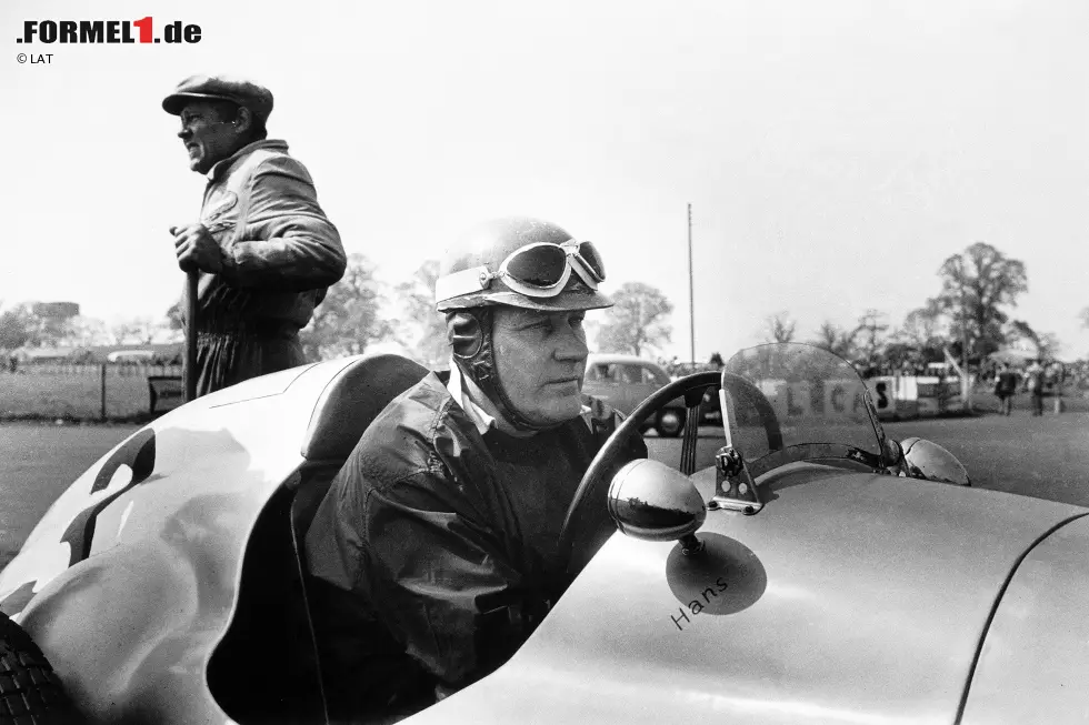 Foto zur News: ...Hans Stuck (Bild) und Hans Herrmann, zum Erfolg reichte es dennoch nicht: Herrmann kam in seinem Veritas-Boliden nicht über Platz neun hinaus. An der Spitze gab es italienische Festspiele: Nino Farina gewann für Ferrari das Rennen, Pole-Setter Alberto Ascari holte den Titel. Der absolute...