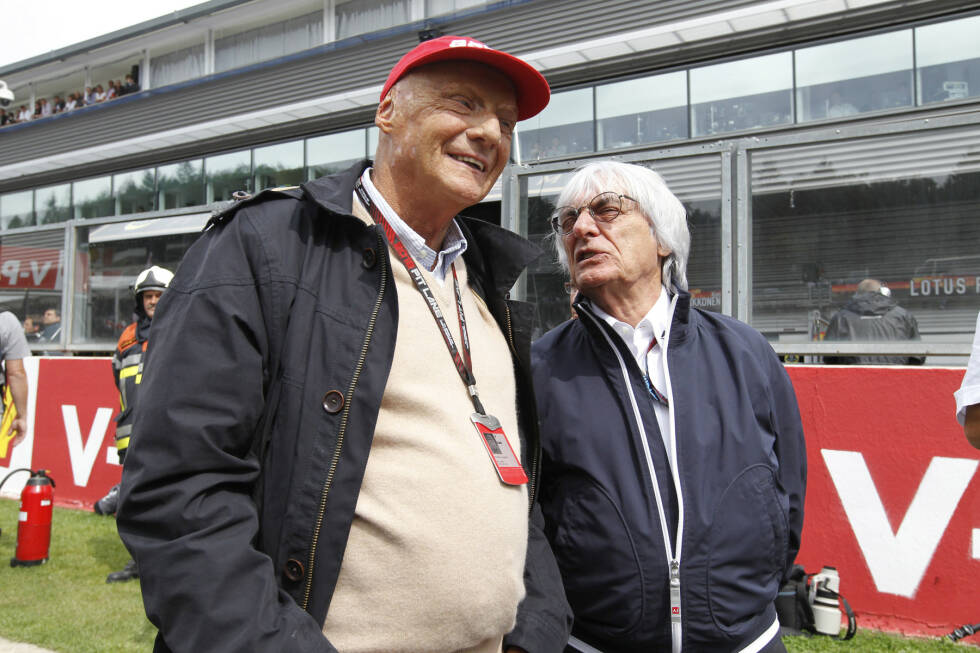 Foto zur News: Mit Niki Lauda verbindet ihn die gemeinsame Zeit bei Brabham, wo der Österreicher für ihn ins Lenkrad griff: &quot;Einige Jahre war Niki wie ein Bruder für mich&quot;, erinnert Ecclestone an diesen Lebensabschnitt. Heute begegnet ihm Lauda als Mercedes-Vertreter und mitunter als harter Verhandlungspartner: &quot;Aber er ist in Ordnung.&quot;
