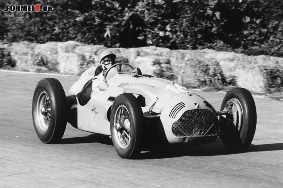 Eläintarhanajot: Hinter dem unaussprechlichen Namen, der auf Suomi so viel wie "Zoo" bedeutet, verbirgt sich der Finnland-Grand-Prix, der 1952 und 1953 als inoffizieller Teil der Formel-1-WM ausgetragen wurde. Schluss mit Motorsport in einem Park in Helsinki war 1963 - aus Sicherheitsgründen. Foto zur News: Eläintarhanajot: Hinter dem unaussprechlichen Namen, der auf Suomi so viel wie "Zoo" bedeutet, verbirgt sich der Finnland-Grand-Prix, der 1952 und 1953 als inoffizieller Teil der Formel-1-WM ausgetragen wurde. Schluss mit Motorsport in einem Park in Helsinki war 1963 - aus Sicherheitsgründen.