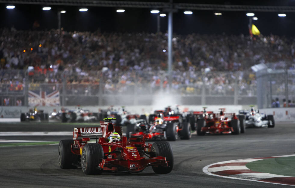 Foto zur News: Bereits zum zehnten Mal findet der Große Preis von Singapur im Rahmen der Formel-1-Weltmeisterschaft statt. Seit 2008 wurde das Rennen in jedem Jahr abgehalten.