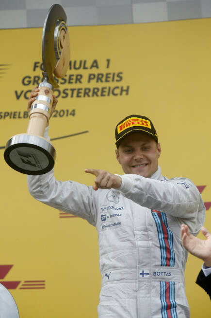 Foto zur News: Mercedes-Pilot Valtteri Bottas holte sich 2014 in Österreich seinen ersten Startplatz in Reihe eins und sein erstes Podium (Platz drei). Seitdem stand der Finne vier weitere Male in der ersten Reihe - zuletzt beim vergangenen Rennen in Aserbaidschan.