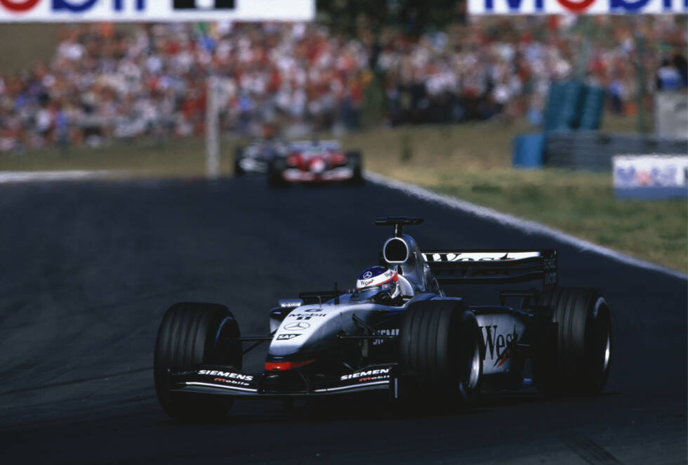 Foto zur News: Gemeinsam mit Ayrton Senna und Michael Schumacher hält Räikkönen den Rekord für die meisten Podestplätze auf dem Hungaroring. Insgesamt siebenmal gelang ihm dieses Kunststück bisher. Zum Sieg im Jahr 2005 kommen fünf zweite Plätze (2003, 2007, 2009, 2012 und 2013) sowie ein dritter Platz (2008).