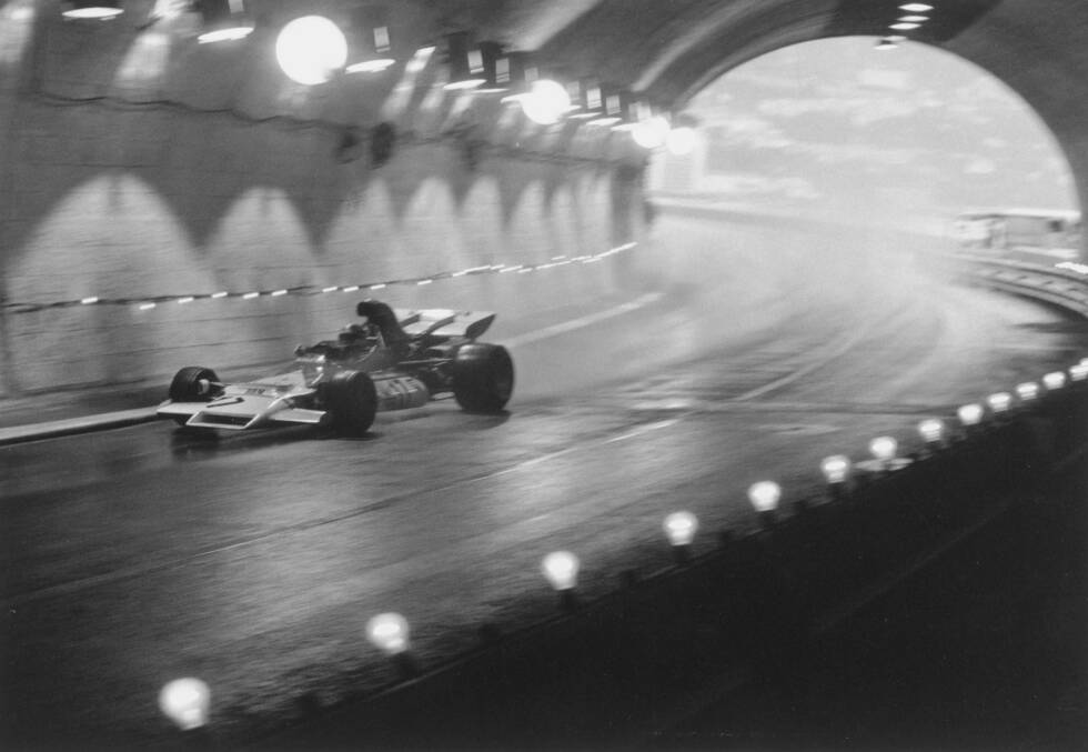 Foto zur News: Für Beltoise, Panis und Trulli blieb es der einzige Sieg in der Formel 1. Trintignant gewann 1958 zwar einen weiteren Grand Prix, aber wieder in Monaco.